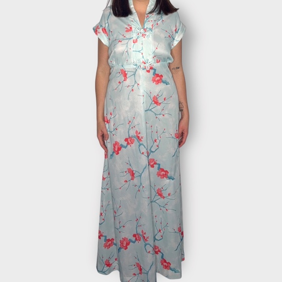 Vintage 1960s Asian Style Coral Cherry Blossom Novelty Print Blue Maxi Dress - Picture 1 of 5